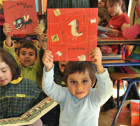 Escola do Passil recebe 300 livros para promoção da leitura