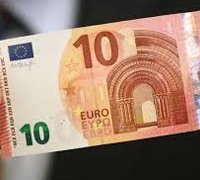 Nova nota de 10 euros entra em circulação na zona Euro