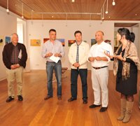 Escola Comunitária inaugura exposição de pintura na Galeria Municipal
