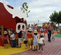 Parque Infantil do Rossio está aberto ao público