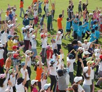 Convívio Viv’Atletismo reúne cerca de 750 crianças
