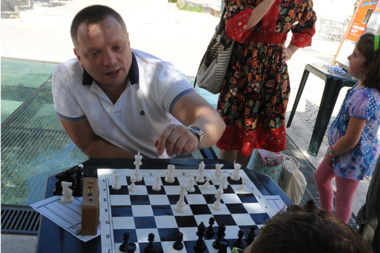 Torneios de xadrez registaram 96 participantes