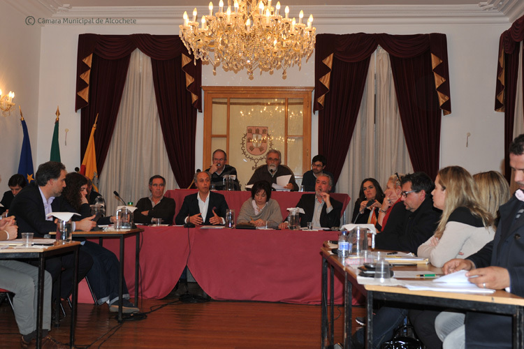 Assembleia municipal aprova evolução financeira da Autarquia no triénio 2014-2016
