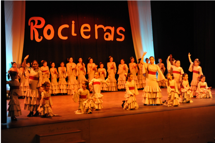 Grupos de danças sevilhanas cativam público em Alcochete