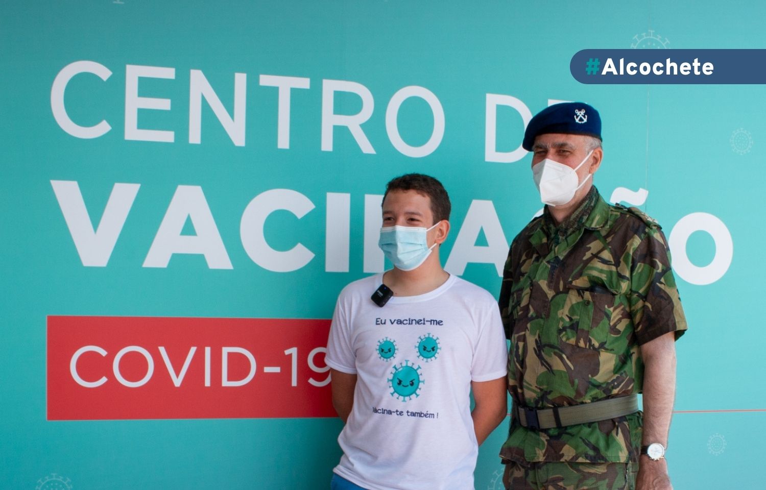 Vice-almirante Gouveia e Melo visita Centro de vacinação do Samouco