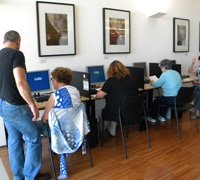 Biblioteca promove competências informáticas da população